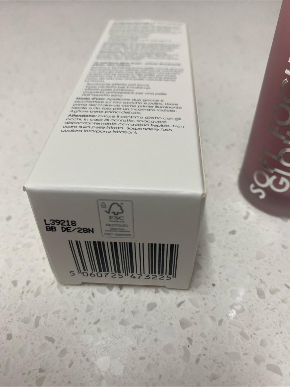 Rodial SOFT FOCUS GLOW BOOSTER DROPS - Picture 4 of 4